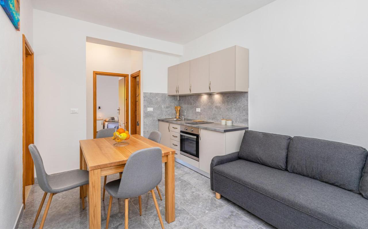 Olive Tree Apartment 1 Prijevor Exteriér fotografie